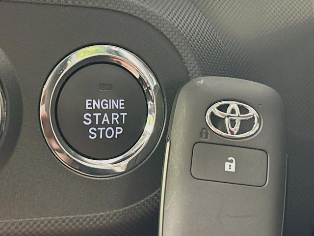 �y�X�}�[�g�L�[�z�J�o����|�P�b�g�ɓ��ꂽ�܂܂ł��h�A�̎{���E�������\�ȃX�}�[�g�L�[�𑕔��B�G���W���̃I���E�I�t�����J�M�����o���K�v����������Ƃ��Ă��֗��ł���