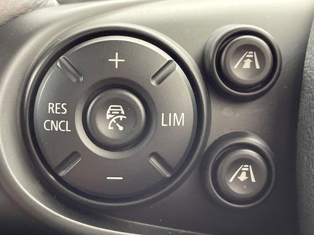 �����[�_�[�N���[�Y�R���g���[��:�O�̎ԂƂ̎Ԋԋ��������ɂƂ�A��葬�x�Ŏ������s���Ă���鎟����̃N���[�Y�R���g���[��!��ɍ������H�⎩���Ԑ�p���H�Ŏg�p����֗��ȋ@�\�ł�!