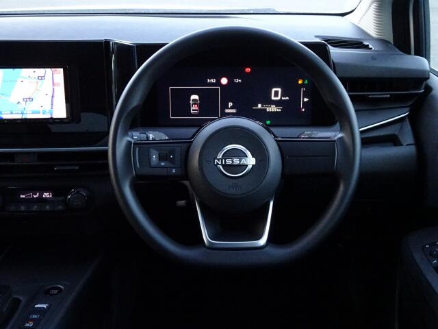 �傫�ȎC������Ȃ���ԗǍD�ł���