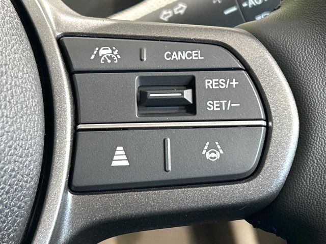 �y�A�_�v�e�B�u�N���[�Y�R���g���[���z�������H�ł̒��������s���y��!!�����ő��x��ۂN���[�Y�R���g���[�����A�Փˌy���V�X�e���ƘA�g���A�O���̎ԗ������m���ĎԊԂ�ۂ悤�ɑ��x���߂��Ă���܂�!!