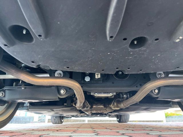 ����肪���ꂢ�Ȃ����ɁA�h�K���H�̎{�H���I�X�X���B�~��n��͂������A���ݕ��ɂ��Z���̕���A��Ń}�����E�E�B���^�[�X�|�[�c���������ɂ��D�]���������Ă���܂��B