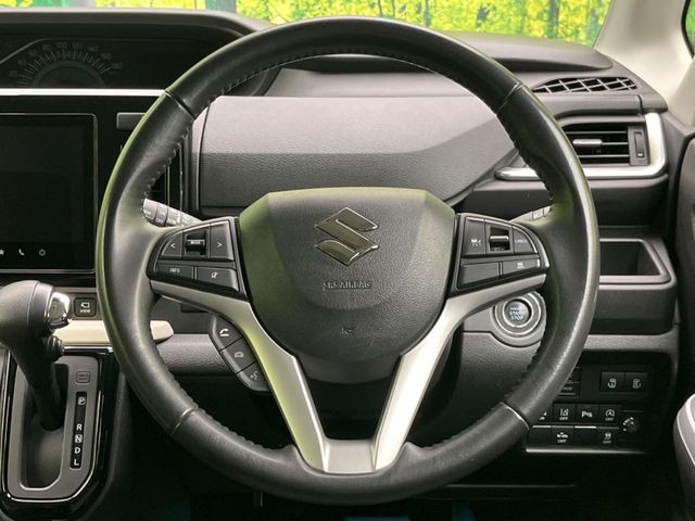 �y�����v�����X�e�A�����O�z�㎿�Ȋv���g�p���邱�ƂŁA��ɂ����������݂ƂĂ��^�]���₷���n���h���ł���