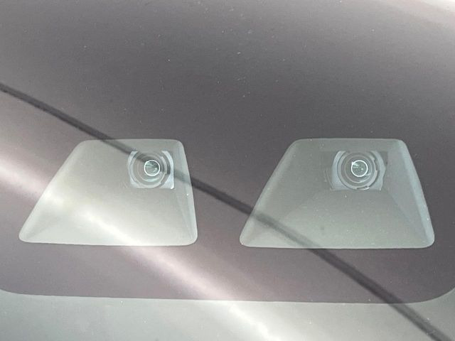 �y�X�}�[�g�A�V�X�g�z���s���ɑO���̎ԗ�����F�����A�Փ˂������Ȏ��͌x��ƃu���[�L�ŏՓˉ���Ɣ�Q�y�����A�V�X�g�B�����S�Ƀh���C�u�����y���݂��������܂��B