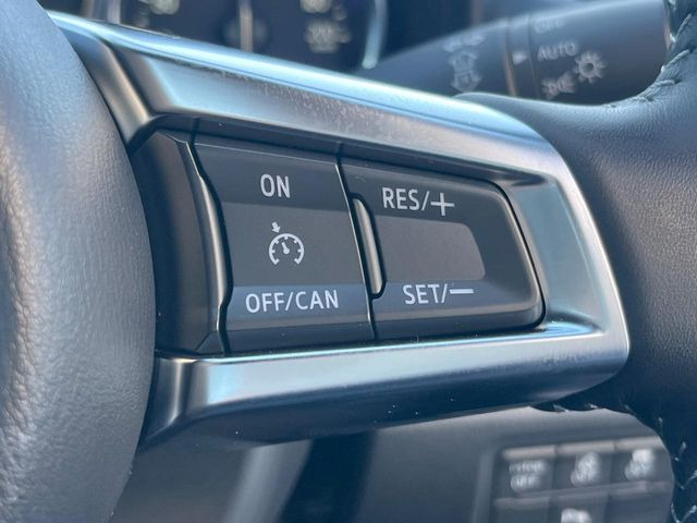 �y�N���[�Y�R���g���[���z�������H�����N���N���s�B�A�N�Z���𗣂��Ă���葬�x�ő��s���ł��A�������^�]���̕��S���y��!�����E�������ȒP�ȃX�C�b�`����Œ����ł��܂��B