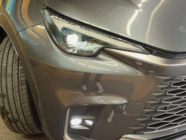 �yLED�w�b�h���C�g�z���V����ԑ��s�����ǍD�Ȏ��E���m�ۂ����S���ĉ^�]�ł��鍂�P�xLED�w�b�h���C�g�𑕔�!�_�����x�������A����d�͂��}�����Ă��܂��B