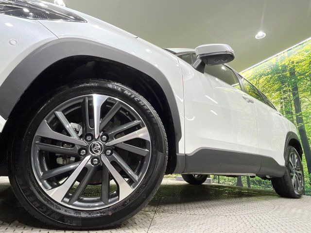 �y����18�C���`�A���~�z�C�[���z�O�ςɃ}�b�`���������A���~�z�C�[���𑕒����Ă���܂��B�e��ЊO�A���~�z�C�[����A�X�^�b�h���X�^�C�����戵�����Ă���܂��B���񂲑��k����������