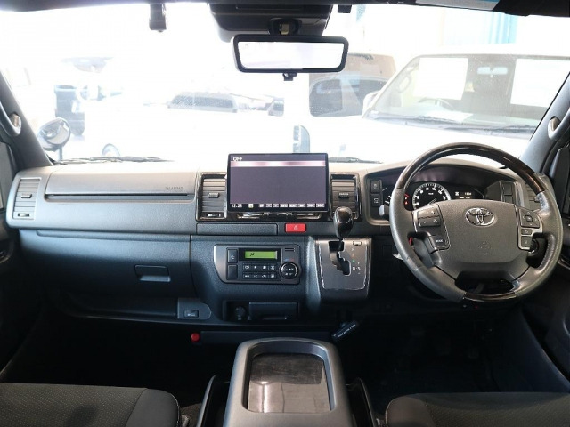 ハイエースバン2.8 スーパーGL ダークプライムII ロング ディーゼル 4WD