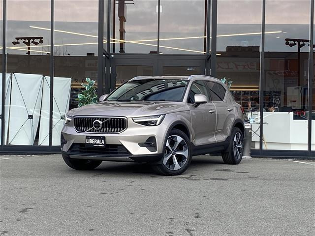 XC40アルティメット B4 AWD 4WD