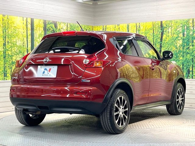 ��D�]�𒸂��Ă���܂��{�f�B�̒e�X�v���b�V���R�[�g���D�]��t���B�ʏ�̃K���X�R�[�g�ƈقȂ�A�ϋv�N��6�N�̖��@���K���X�R�[�e�B���O���A�{�f�B���L���C�ȏ�Ԃɕۂ��Ă���܂��B