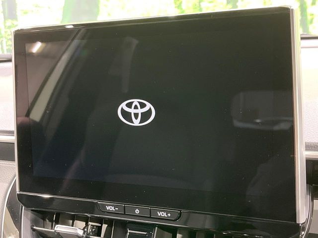 �y10.5�C���` �f�B�X�v���C�I�[�f�B�I�z���ʂ̃f�B�X�v���C��AppleCarPlay��AndroidAuto�����p�\�B�傫�ȉ�ʂŃX�}�z�i�r�A�v���������p���������܂���