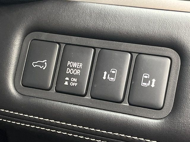 �y�����p���[�X���C�h�h�A�z�X�}�[�g�L�[��^�]�Ȃ̃X�C�b�`�Ō�ȗ����X���C�h�h�A�̊J���\���d��������͂����ăh�A���J����K�v������܂���B