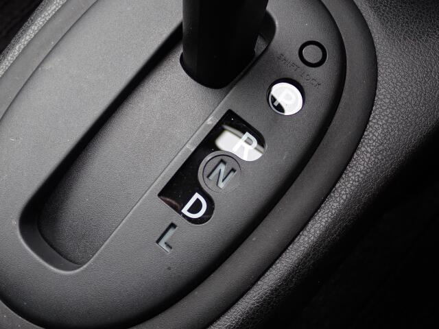 ���Еۏ؂ł͔[�ԓ����瑖�s�����������ŁA���Օi�������S�Ă̕��i��1�N�ԕۏ؂��܂��B(�����ԗ��Ɋւ��ĉˑ����u�͕ۏؑΏۊO�ƂȂ�܂�)(�O���Y�Ԃ͋���5,000km�܂Ŕ��N��)