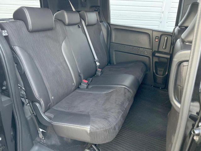 �L�X�Ƃ���2��ڃV�[�g�͋��Z���������A���S�n�����K!�F�B��Ƒ��Ƃ̂��o�����ɂ҂�����ł��B�x�r�[�V�[�g��`���C���h�V�[�g�g�p�������K�ɂ��߂�������������\���ȋ�Ԃ��m�ۂ��Ă��܂��B