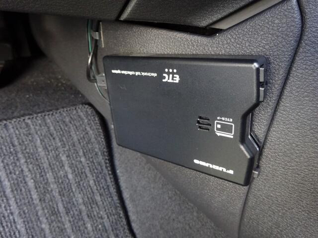 ETC�������Ă���܂��B�L�����H�̗������Œ�Ԃ��鎖�Ȃ��X���[�Y�ɒʉ߂ł��܂��B