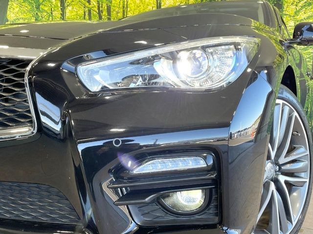 �yLED�w�b�h���C�g�z���V����ԑ��s�����ǍD�Ȏ��E���m�ۂ����S���ĉ^�]�ł��鍂�P�xLED�w�b�h���C�g�𑕔�!�_�����x�������A����d�͂��}�����Ă��܂��B