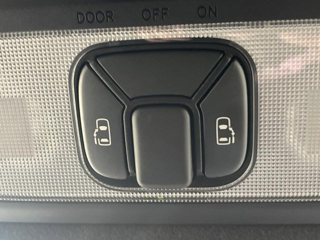 �y�����p���[�X���C�h�h�A�z�X�}�[�g�L�[��^�]�Ȃ̃X�C�b�`�Ō�ȗ����X���C�h�h�A�̊J���\���d��������͂����ăh�A���J����K�v�������A�����Ȃ��q�l�ł��ȒP�ɊJ���߂ł����K�ł���