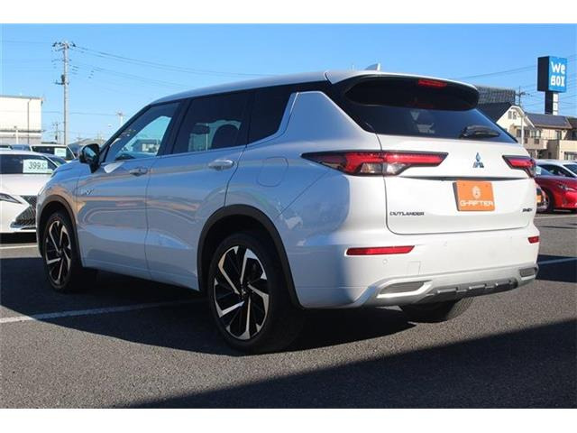 ���Ǝҗl�ւ̔̔��͂��f�肳���Ă��������܂��B �Ԍ������ԗ��̏ꍇ�́A�Ԍ����擾�������x�������z�ŕ\�����Ă���܂��B