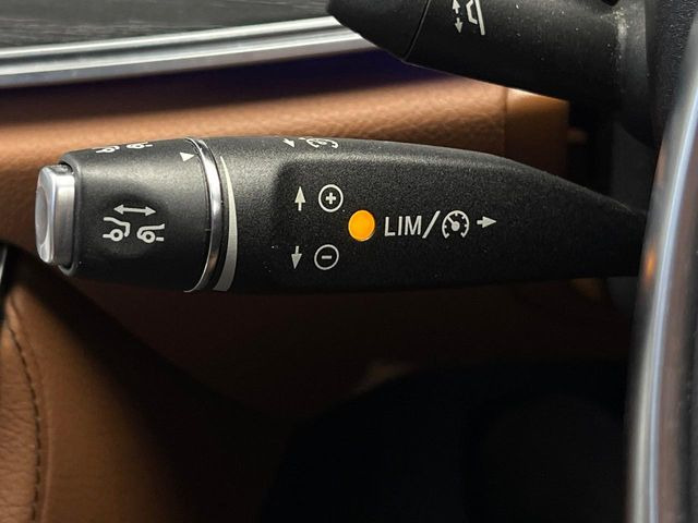 ���f�B�X�^���X�p�C���b�g�f�B�X�g���j�b�N:�s�s�A�x�O�A�������H�Ȃǂ̑��s���ɁA�X�e���I�}���`�p�[�p�X�J�����ƃ��[�_�[�Z���T�[�ɂ��A�O���Ԃ�F�����đ��x�ɉ������Ԋԋ������ێ����鎟����̃N���R��!