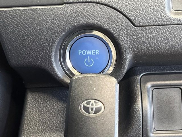 �y�X�}�[�g�L�[�z�J�o����|�P�b�g�ɓ��ꂽ�܂܂ł��h�A�̎{���E�������\�ȃX�}�[�g�L�[�𑕔��B�G���W���̃I���E�I�t�����J�M�����o���K�v����������Ƃ��Ă��֗��ł���