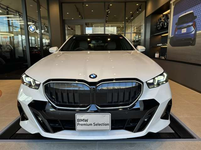 5シリーズツーリング523d xドライブ Mスポーツ 4WD