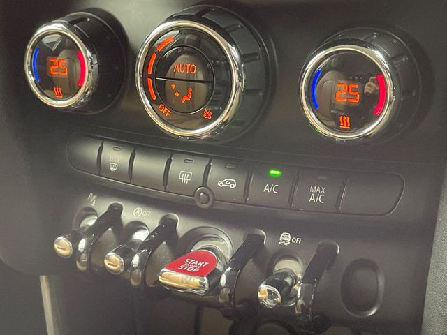 ���f���A���I�[�g�G�A�R��:�^�]�ȁE����Ȃ��ꂼ��ŉ��x�ݒ肪�\�ȓƗ����I�[�g�G�A�R����W���������Ă���܂�!