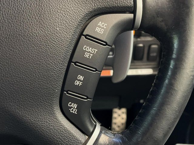 �y�N���[�Y�R���g���[���z�������H�����N���N���s�B�A�N�Z���𗣂��Ă���葬�x�ő��s���ł��A�������^�]���̕��S���y��!�����E�������ȒP�ȃX�C�b�`����Œ����ł��܂��B