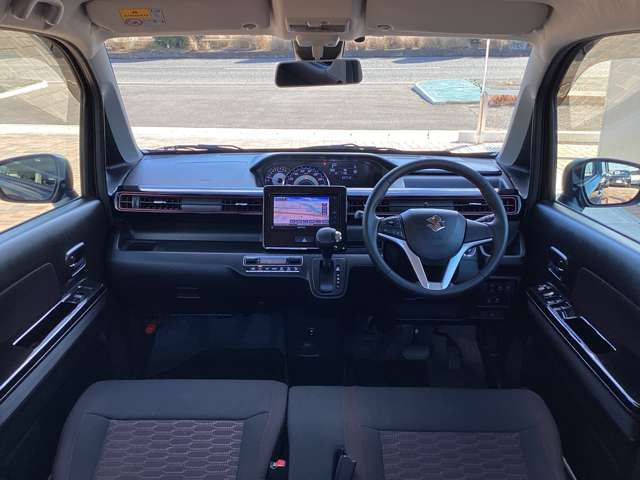 ワゴンRスティングレーハイブリッド(HYBRID) X