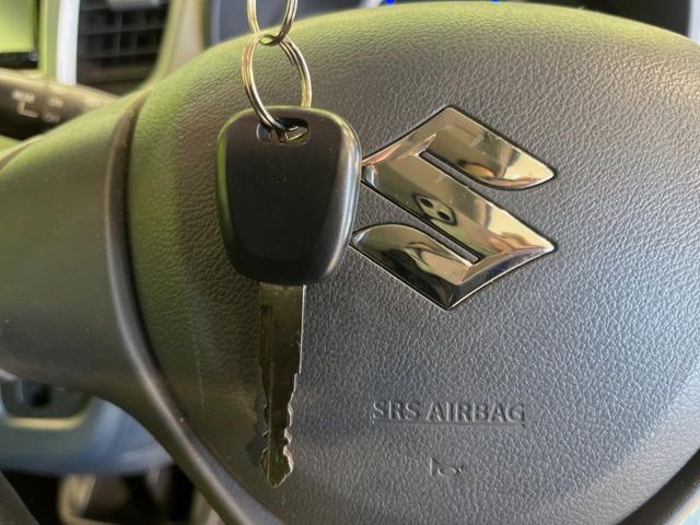 �y�L�[���X�z�������ꂽ�ꏊ����ł��{�^����Ńh�A�̊J���E�{�����ł���̂łƂ��Ă��֗�!�h�A�̌�������ɏ������邱�Ƃ�����܂����