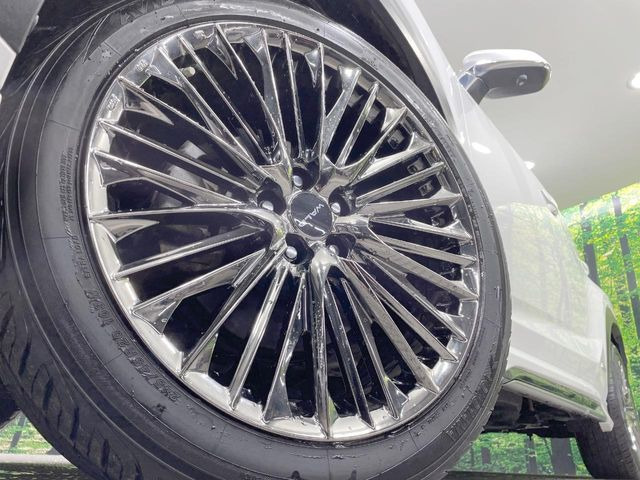 �y20�C���`�A���~�z�C�[���z�O�ςɃ}�b�`�����A���~�z�C�[���𑕒����Ă���܂��B�e��A���~�z�C�[����A�X�^�b�h���X�^�C�����戵�����Ă���܂��B���񂲑��k����������