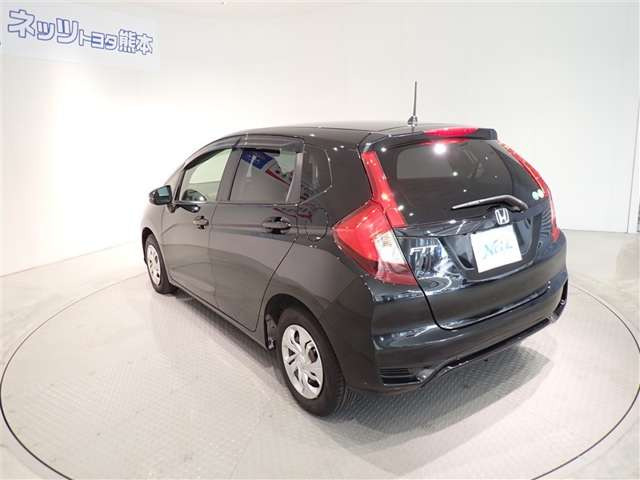 フィット1.3 13G F