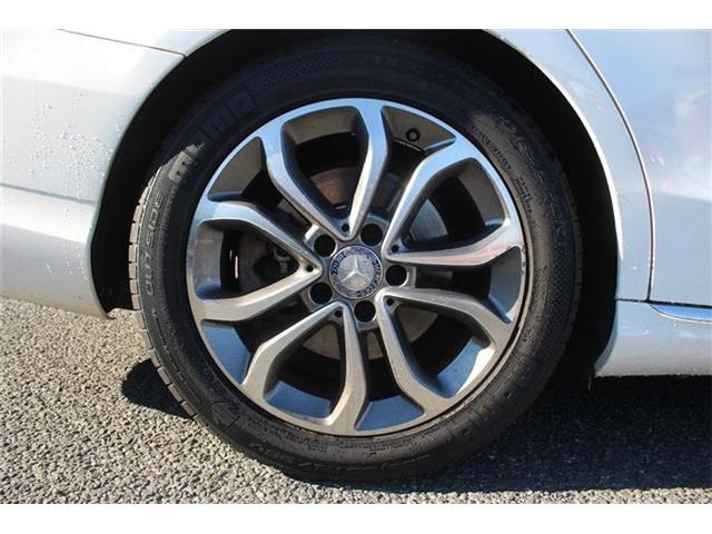 ���Ǝҗl�ւ̔̔��͂��f�肳���Ă��������܂��B �Ԍ������ԗ��̏ꍇ�́A�Ԍ����擾�������x�������z�ŕ\�����Ă���܂��B