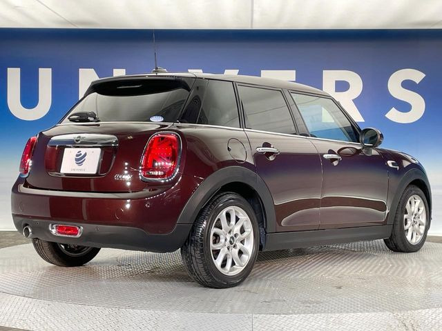 �������t�т̕ۏ؂̑��A���S�̍Œ�3�N�E���s�������ۏ�(�L��)�����p�ӁB�A���Ԃ����S���Ă��y���݂���������l�A�ۏؓ��e���[���͂������A�����_��&�I�C�������⃍�[�h�T�[�r�X���t�т��Ă���܂��B