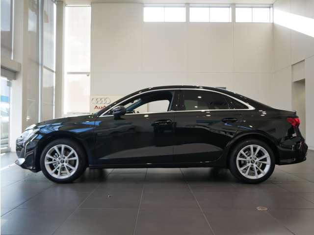 A3セダン30 TFSI アドバンスド