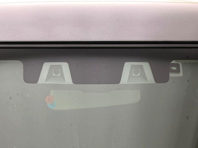 �y�X�Y�L �Z�[�t�e�B�T�|�[�g�z���s���ɑO���̎ԗ�����F�����A�Փ˂������Ȏ��͌x��ƃu���[�L�ŏՓˉ���Ɣ�Q�y�����A�V�X�g�B�����S�Ƀh���C�u�����y���݂��������܂��B