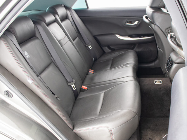 �t���G�A������������Ă��܂�!���D�݂͂������ł���?���t���Ă���f�U�C���ȊO�ɂ��A�e�u�����h�̃G�A�����i���ɂĂ���t���o���܂�!���A�G�A�����O���ăm�[�}����Ԃɂ��鎖���o���܂�!!