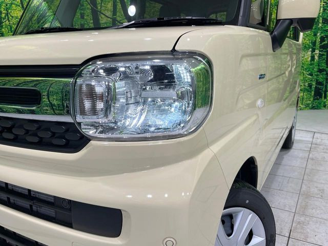 �yLED�w�b�h���C�g�z���V����ԑ��s�����ǍD�Ȏ��E���m�ۂ����S���ĉ^�]�ł��鍂�P�xLED�w�b�h���C�g�𑕔�!�_�����x�������A����d�͂��}�����Ă��܂��B