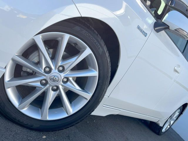 �y����17�C���`�A���~�z�C�[���z�O�ςɃ}�b�`���������A���~�z�C�[���𑕒����Ă���܂��B�e��ЊO�A���~�z�C�[����A�X�^�b�h���X�^�C�����戵�����Ă���܂��B���񂲑��k����������