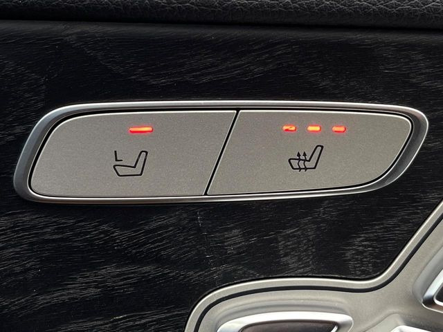 ���S�ȃV�[�g�q�[�^�[:���������ӂ�郌�U�[�V�[�g�ɁA�O�ȁE��ȂɃV�[�g�q�[�^�[�𓋍ڂ��Ă���܂��B