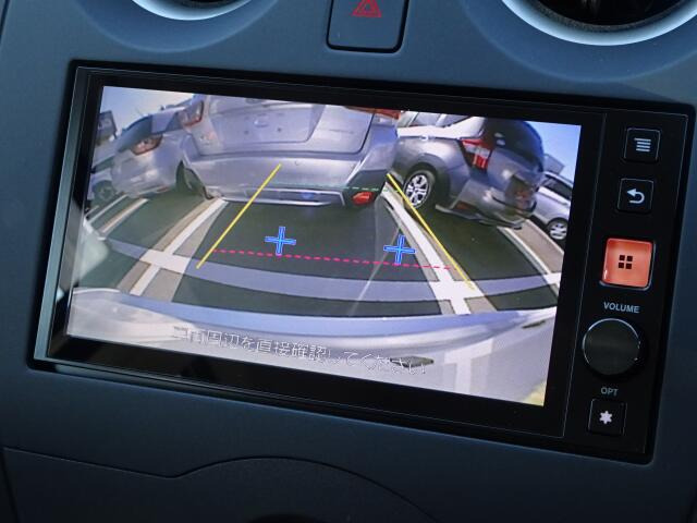 �o�b�N�J���������ڂ��Ă���܂��B