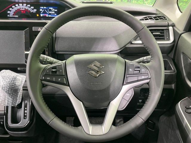 �y�����v�����X�e�A�����O�z�㎿�Ȋv���g�p���邱�ƂŁA��ɂ����������݂ƂĂ��^�]���₷���n���h���ł���