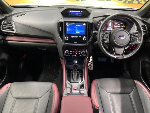 フォレスター1.8 STI スポーツ 4WD