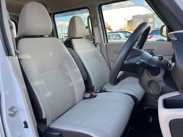 �^�]�ȃV�[�g���͎g�p�������Ȃ��A�ǍD�ȏ�ԂƂȂ��Ă��܂��B���J�Ɏg���Ă������Ƃ��悭�킩��܂��ˁB