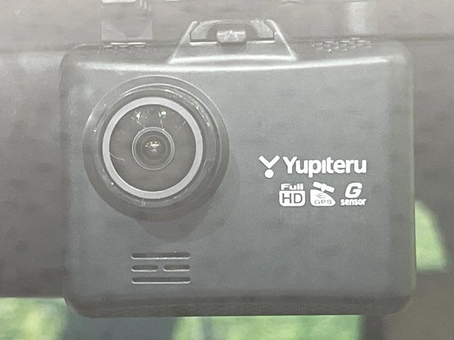 �y�h���C�u���R�[�_�[�z���S�E���S�ȃJ�[���C�t�ɕK�{�̃h���C�u���R�[�_�[�𑕔�!���s���͂������A������^�]�⎖�̂ɑ��������ۂ̏󋵂��f���ŋL�^���A����̃��X�N�ɔ����܂��B