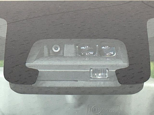 �y�X�Y�L �Z�[�t�e�B�T�|�[�g�z���s���ɑO���̎ԗ�����F�����A�Փ˂������Ȏ��͌x��ƃu���[�L�ŏՓˉ���Ɣ�Q�y�����A�V�X�g�B�����S�Ƀh���C�u�����y���݂��������܂��B