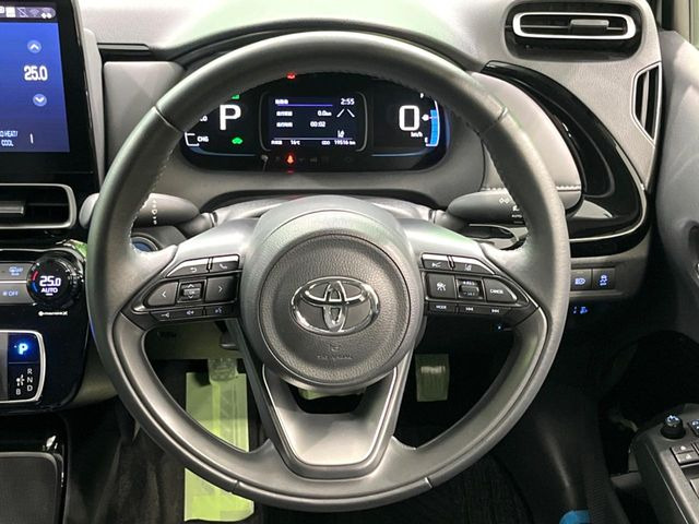 �y�����v�����X�e�A�����O�z�㎿�Ȋv���g�p���邱�ƂŁA��ɂ����������݂ƂĂ��^�]���₷���n���h���ł���