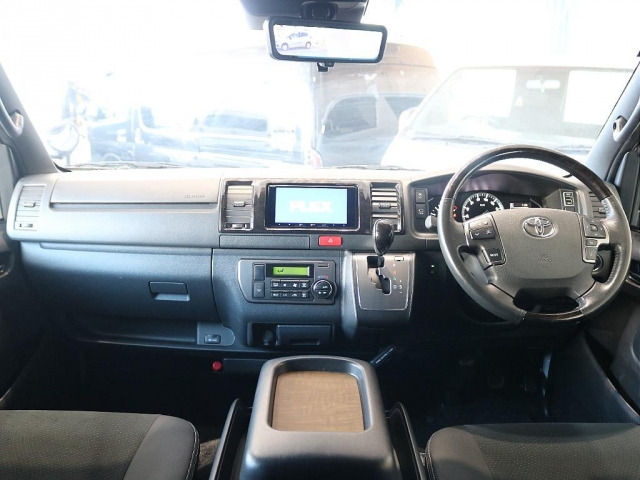 ハイエースバン2.8 スーパーGL ダークプライムII ロング ディーゼル 4WD