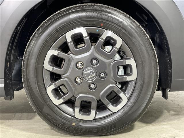 フリード1.5 e:HEV クロスター