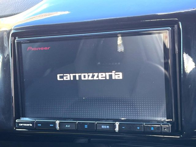 �y�i�r�Q�[�V�����z�g���₷���i�r�ŖړI�n�܂ł�������ē����Ă���܂��B�e��I�[�f�B�I�Đ��@�\���[�����Ă���A���Ԃ̉^�]������Ɋy�����Ȃ�܂�!!