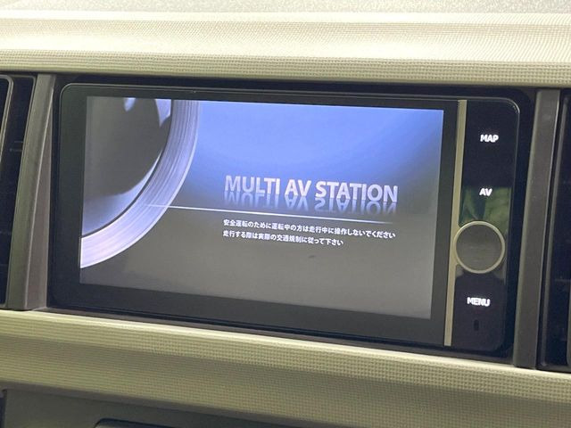 �y�����i�r�z�l�C�̏����i�r�𑕔����Ă���܂��B�i�r�̎g���₷���͂������A�I�[�f�B�I�@�\���[��!�L�����v�◷�s�͂������A�ʋ΂┃�����ȂǕ��i�̃h���C�u���y�����Ȃ�͂���