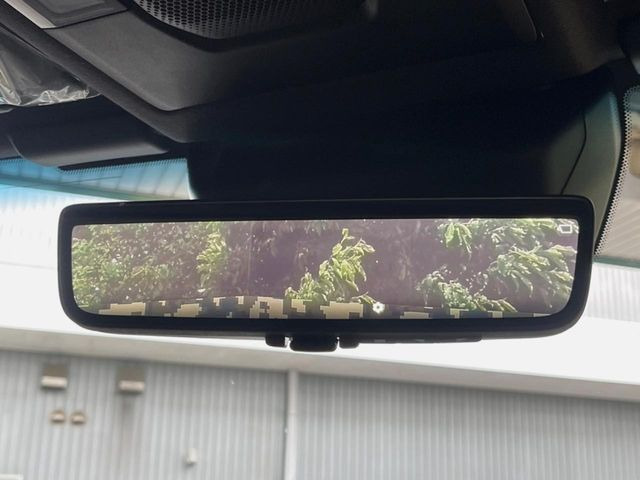 �y�f�W�^���C���i�[�~���[�z��Ȃ̑傫�ȉו��⓯��҂Ō�����m�F���Â炢���ł����S!�J�������B�e�����ԗ�����̉f�������[���~���[���ɕ\���B�N���A�Ȏ��E�ŏ󋵂̊m�F���\�ł�!